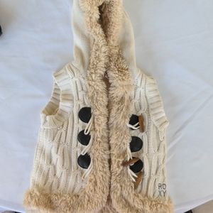 Roxy hooded furry sweater vest size S